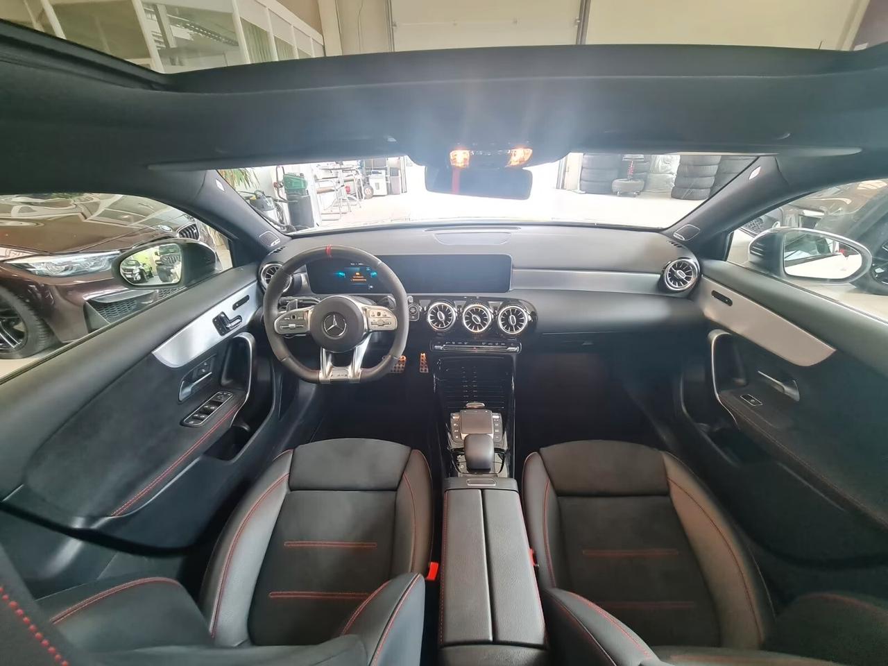 Mercedes-benz A 35 AMG