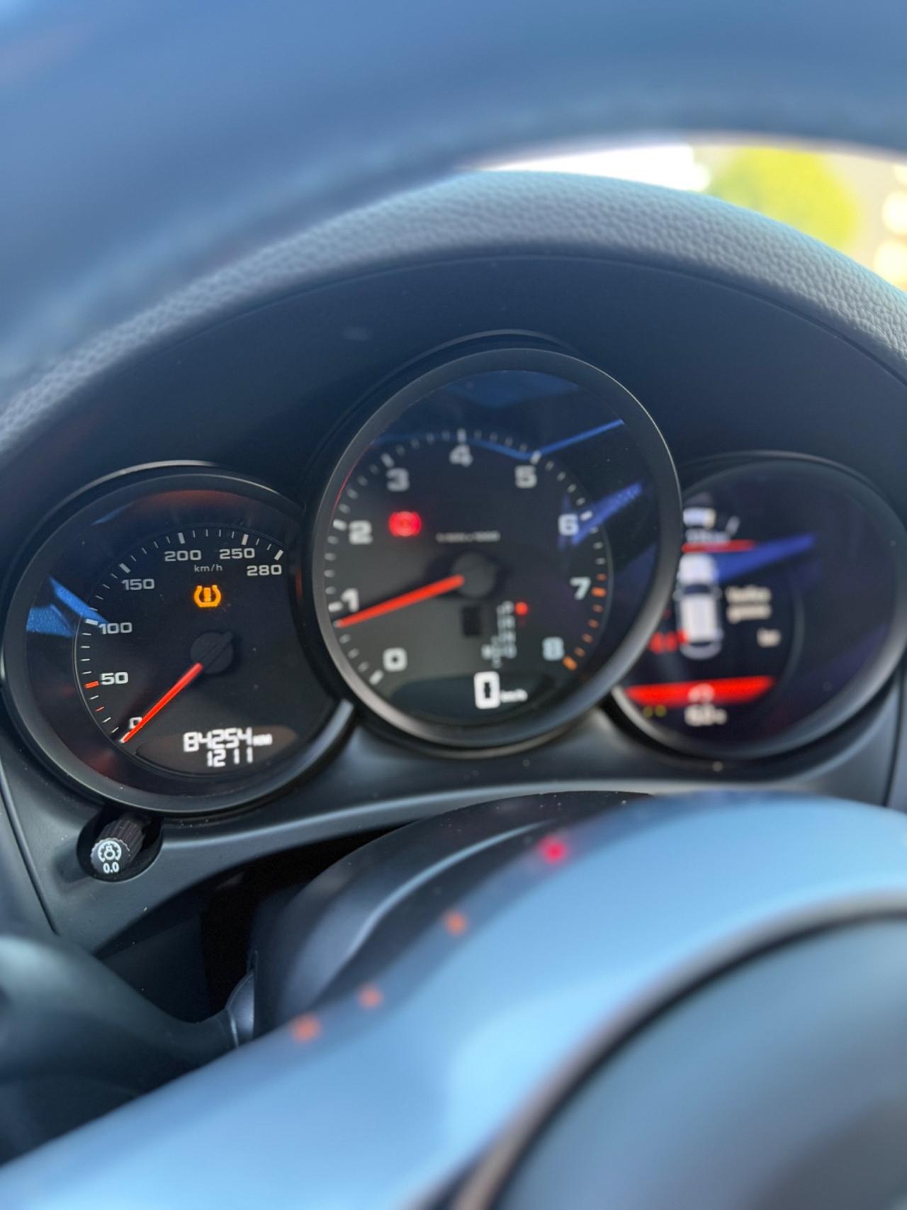 Porsche Macan 2.0 Pasm