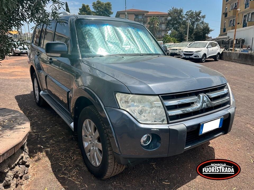 Mitsubishi Pajero 3.2 DI-D 16V aut. 5p. Instyle DPF