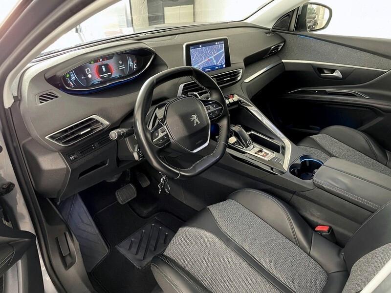 Peugeot 3008 BlueHDi 120 S&S EAT6 Allure