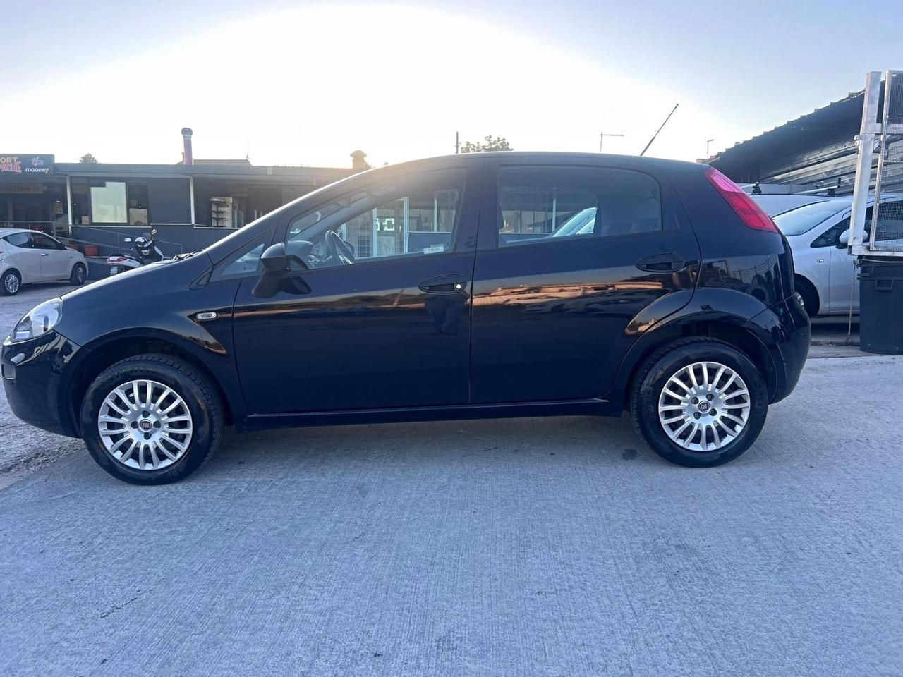 Fiat Punto 1.4 8V 5 porte Natural Power Lounge