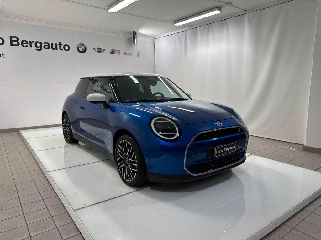 MINI Mini Cooper SE Favoured del 2024