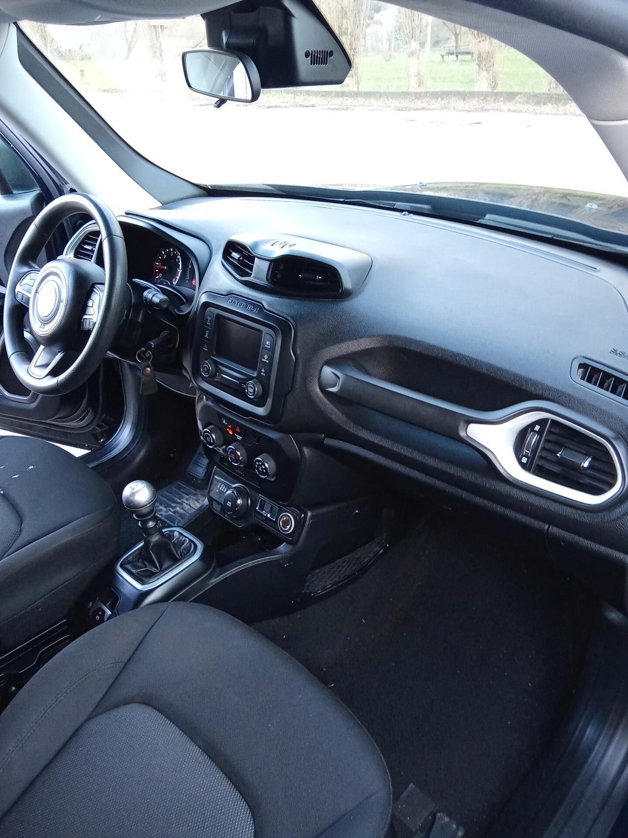 Jeep Renegade 2.0 Mjt 140CV 4WD 019