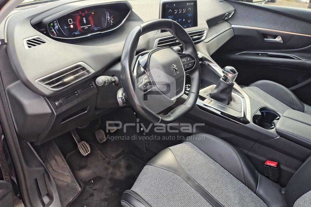 PEUGEOT 3008 BlueHDi 130 S&S Allure