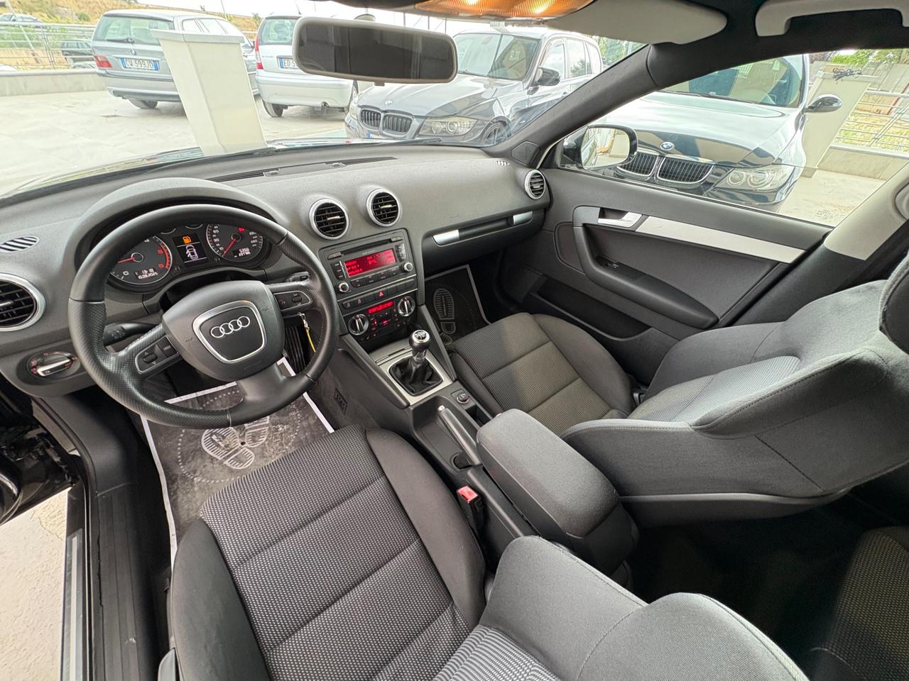 Audi A3 SPB 1.6 TDI 105 CV CR Ambition XENO GANCIO TRAINO
