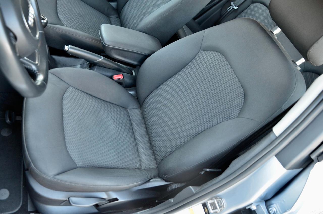 AUDI A1 SPORTBACK 1.6 TDI ADMIRED 116cv 5 PORTE, EURO 6B, KM CERTIFICATI, BICOLOR, SEDILI RISCALDATI, NAVI, PERMUTE