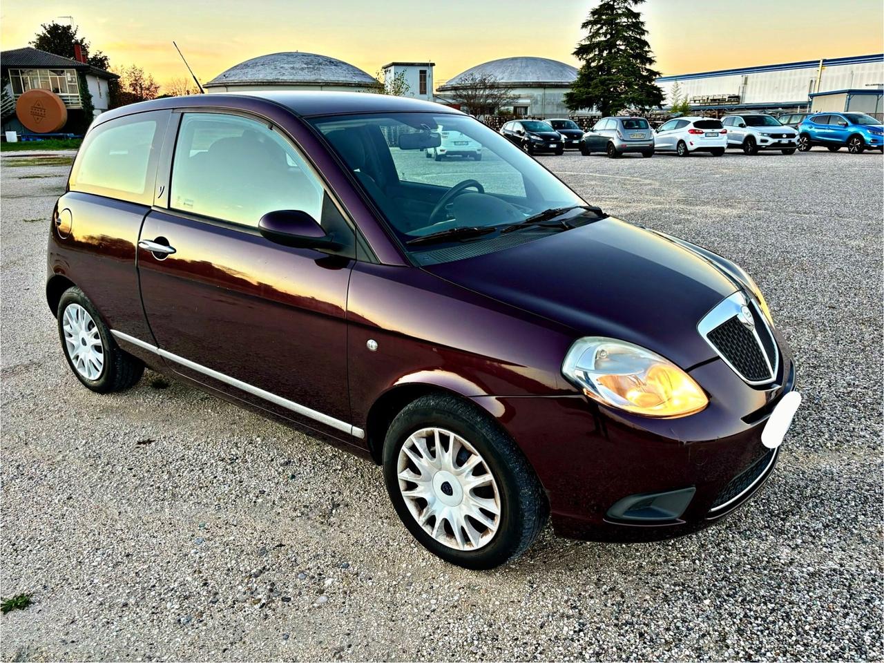 Lancia Ypsilon 1.3 MJT 90 CV Platino