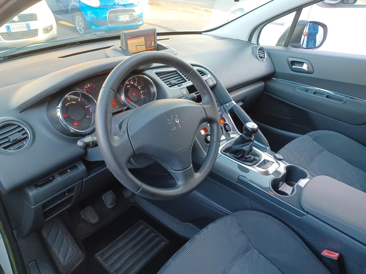 Peugeot 3008 1.6 HDi UNICO PROPRIETARIO NAVI