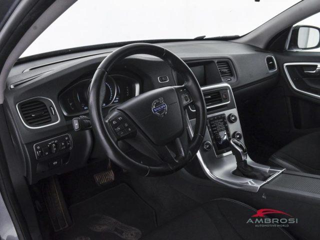 VOLVO V60 Cross Country D3 Geartronic Pro