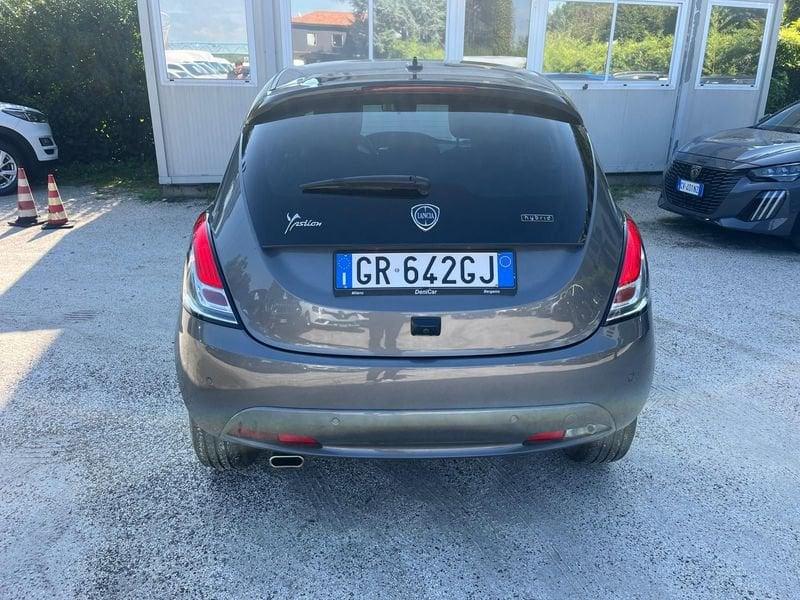 Lancia Ypsilon Ypsilon 1.0 FireFly 5 porte S&S Hybrid Gold Plus