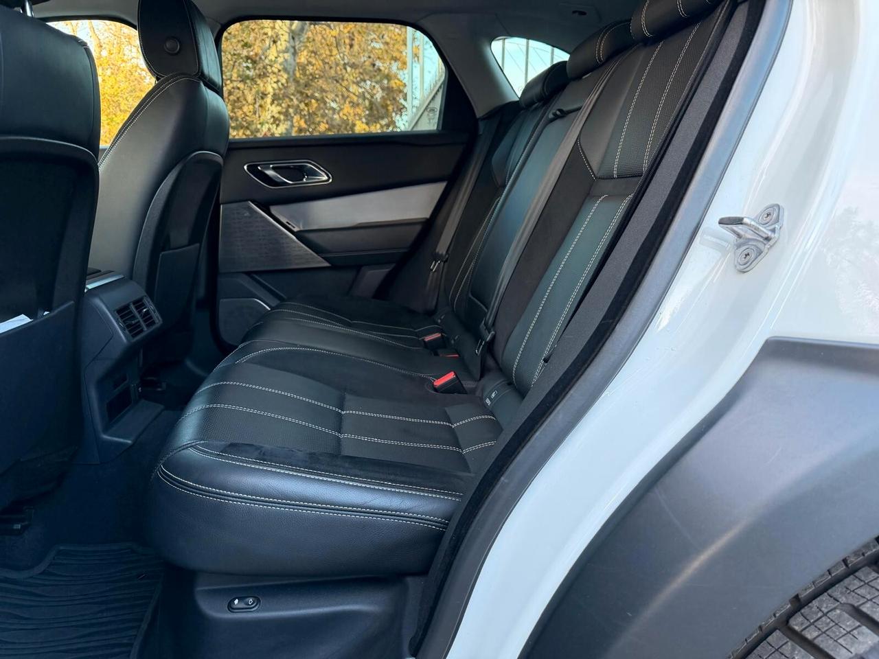 Land Rover Range Velar 2.0D I4 240 CV R-Dynamic S