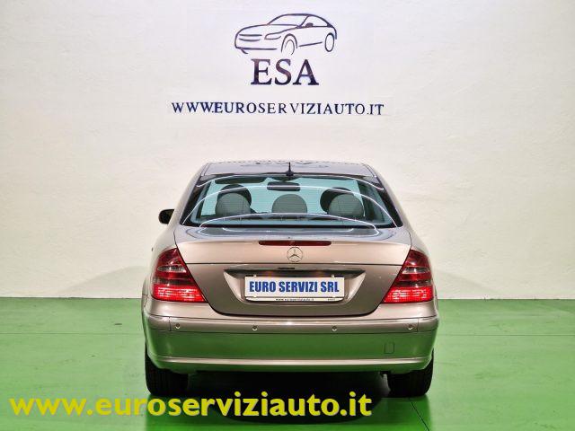 MERCEDES-BENZ E 320 cat Avantgarde