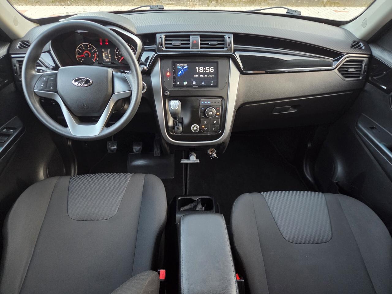 Mahindra KUV100 1.2 VVT 87cv M-Bifuel(GPL) K8