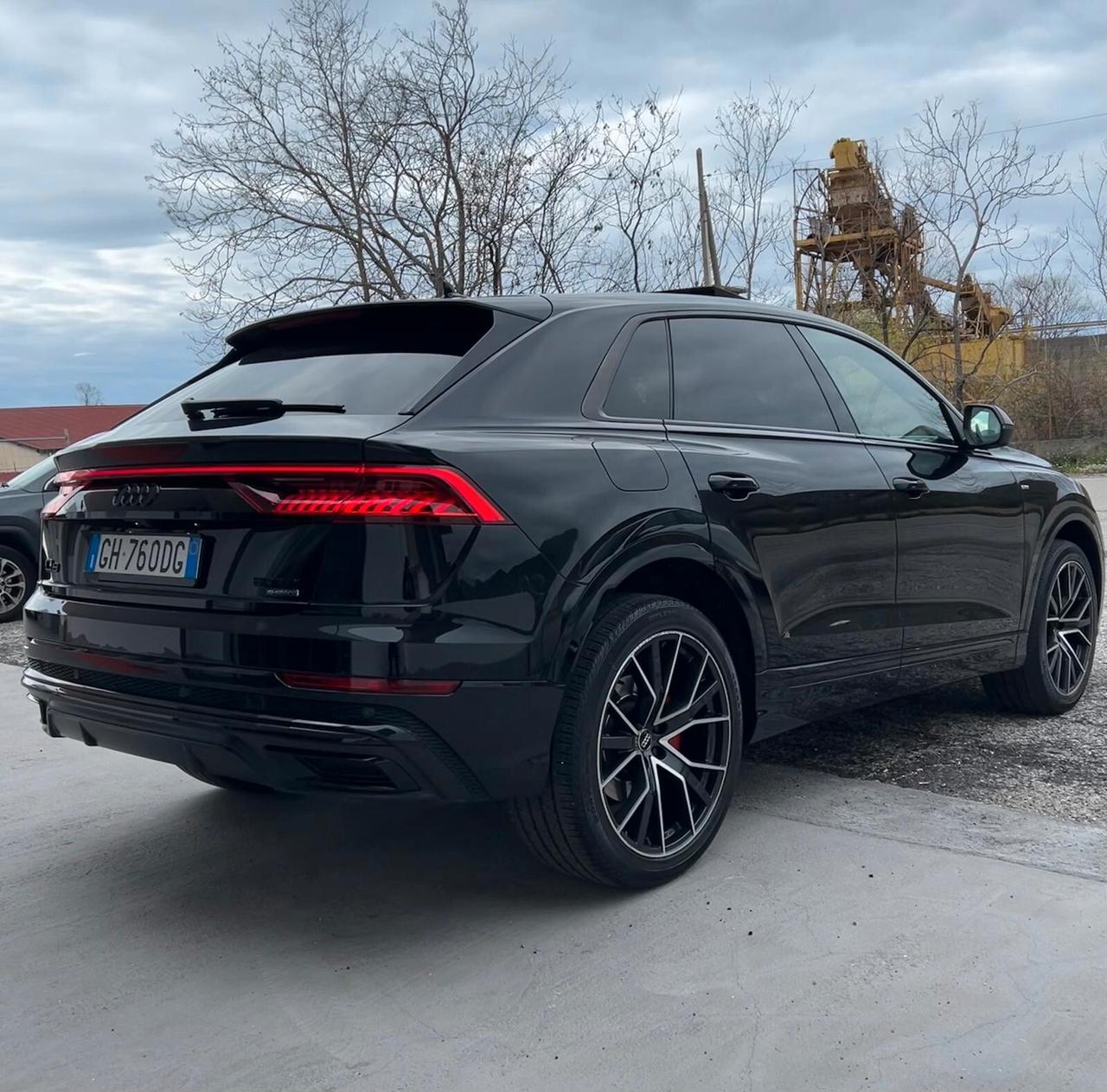 Audi Q8 50 TDI 286 CV quattro tiptronic Sport