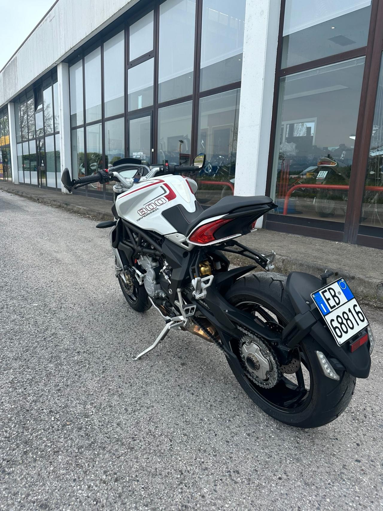 Mv Agusta Brutale 800 Dragster