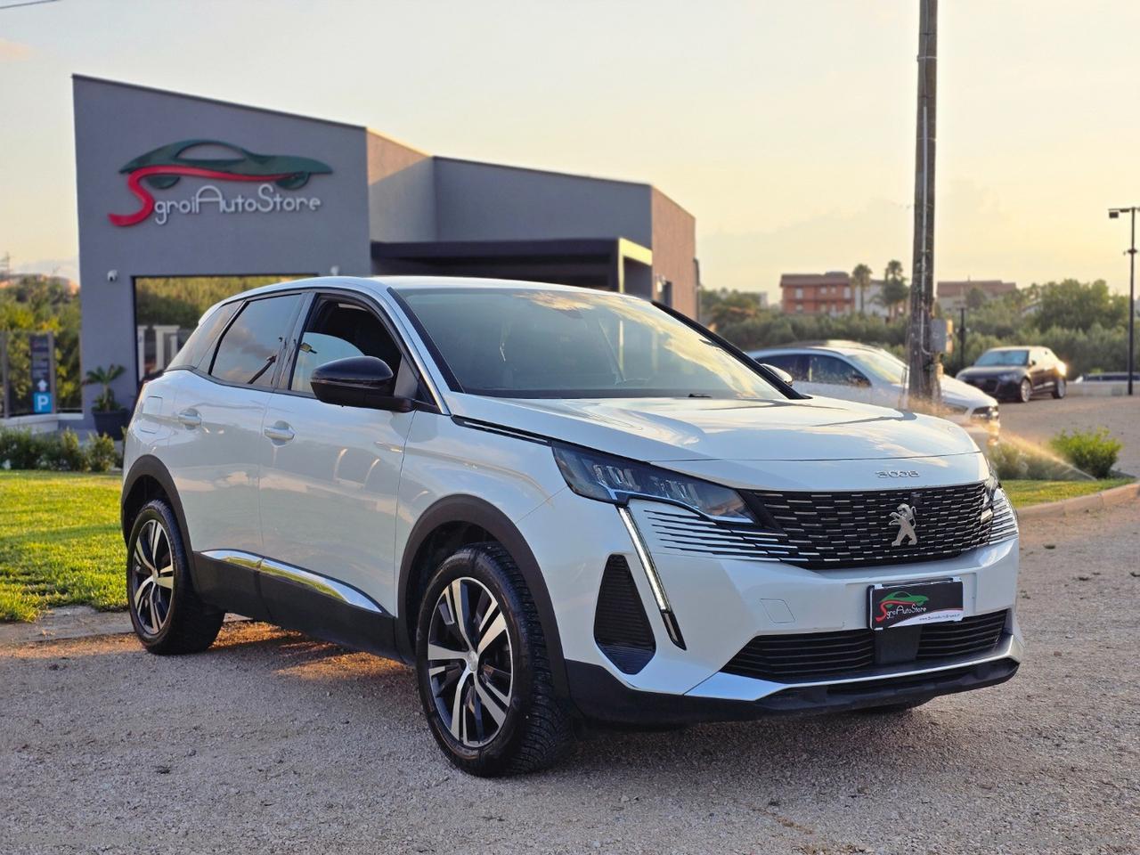 PEUGEOT 3008 BlueHDi 130 S&S Allure Pack