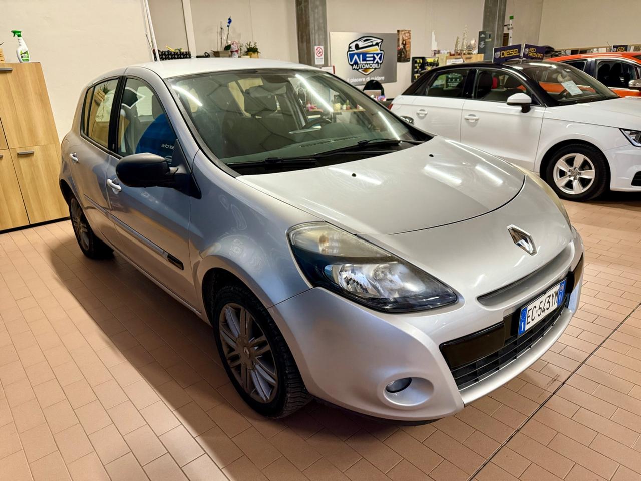 Renault Clio 1.2Benz 101cv 5porte E5