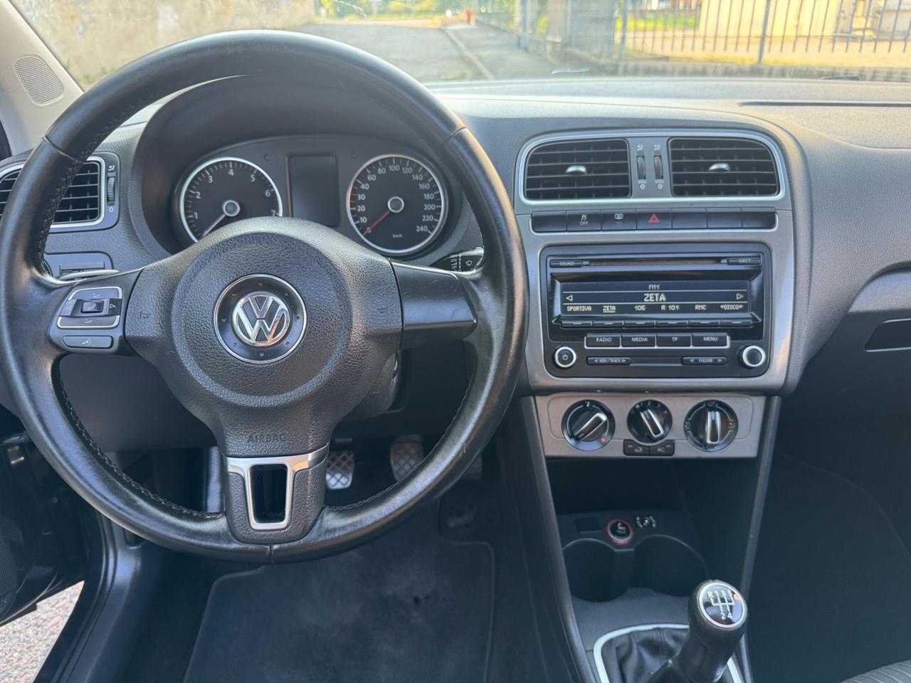 Volkswagen Polo Tetto apribile neopatentati