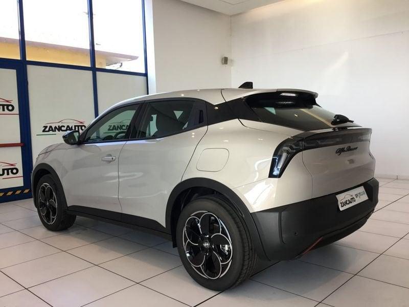 Alfa Romeo Junior BEV 156CV/115kW elettrica