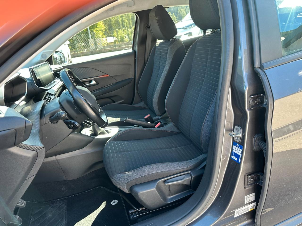 Peugeot 208 PureTech 100 Stop&Start 5 porte Allure