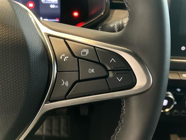 RENAULT Clio 1.0 TCe Techno