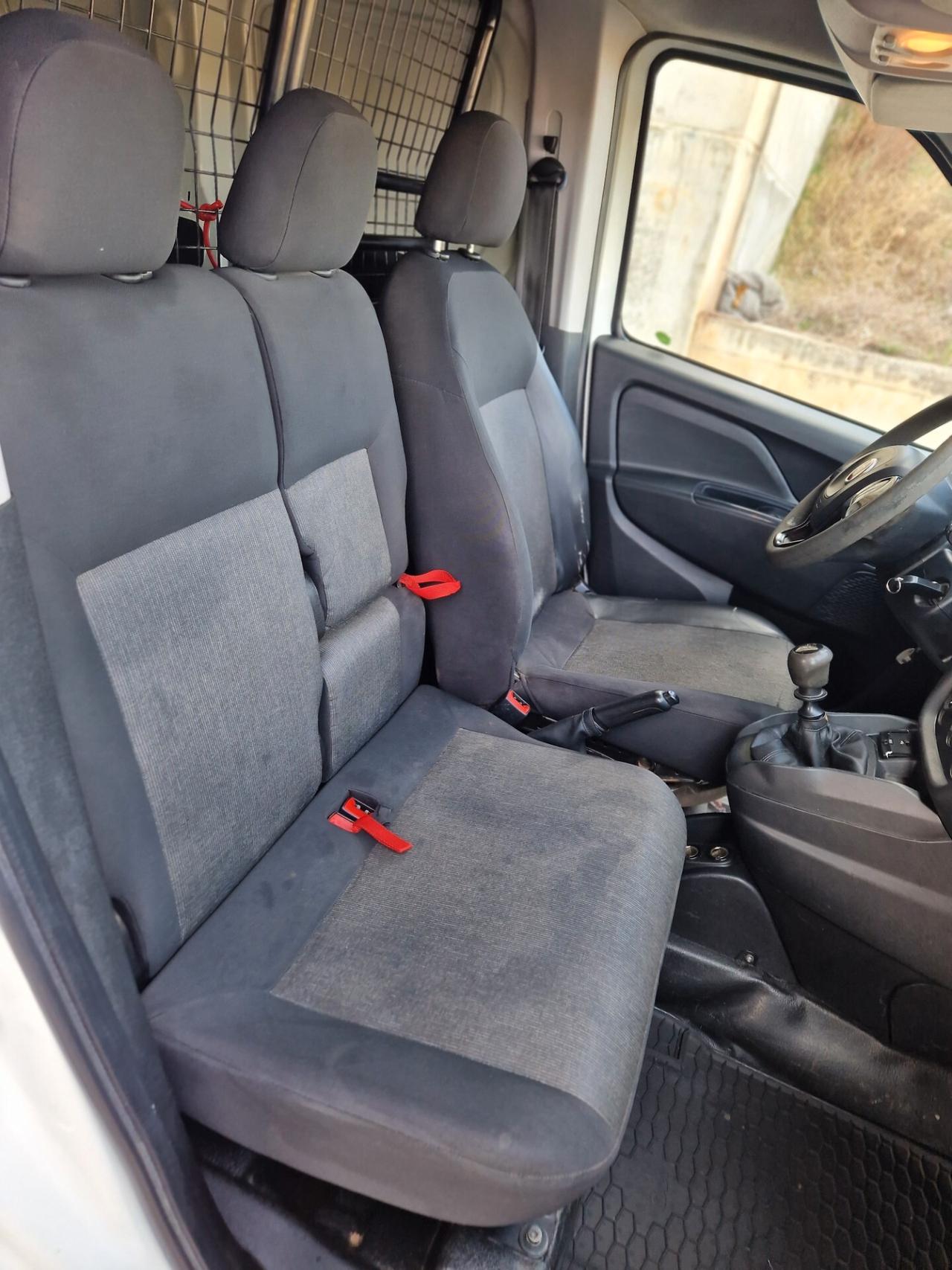 Fiat Doblo Doblò 1.4 T-Jet Natural Power PC-TN Cargo Lamier. SX 3 posti