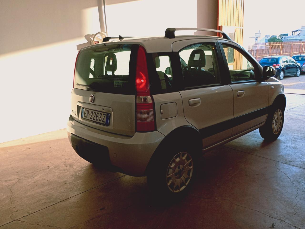 Fiat Panda 1.2 4x4 Climbing
