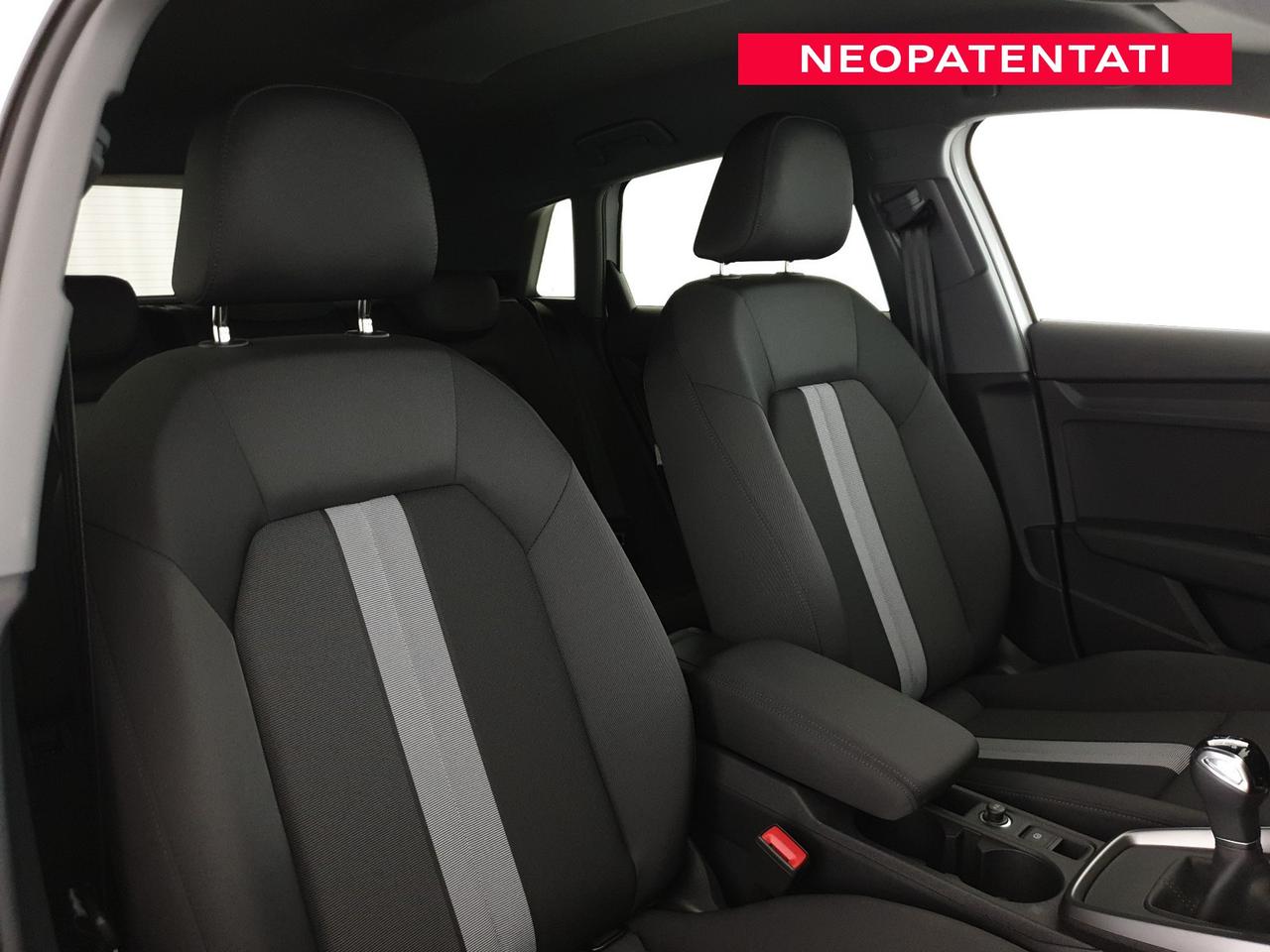 Sportback 30TDI 116CV Business Advanced
