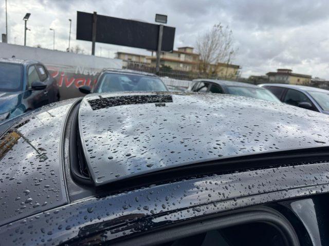 VOLKSWAGEN Taigo 1.0 TSI 110 CV R-Line