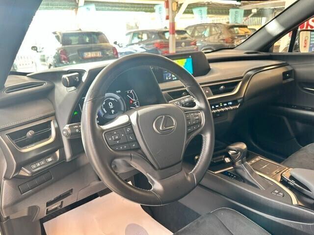 Lexus UX Hybrid Business