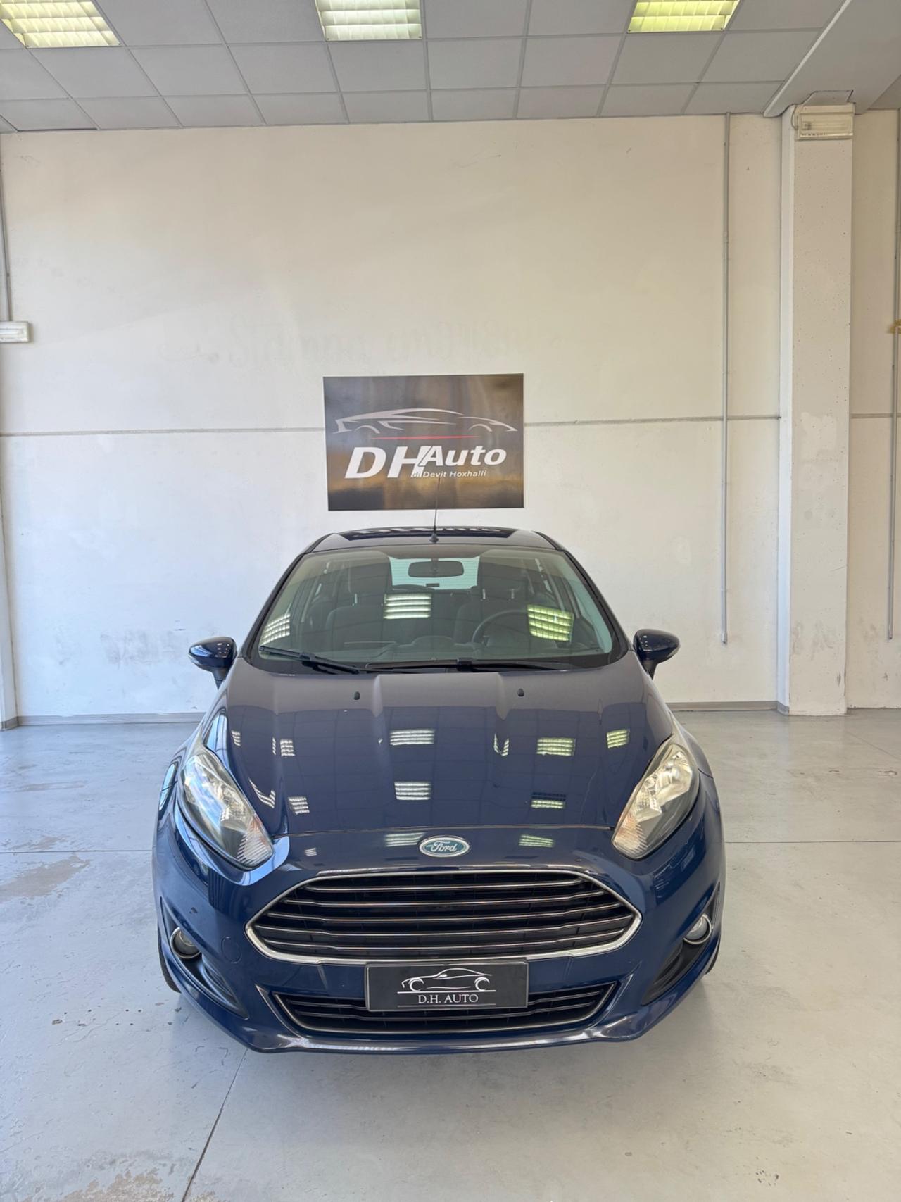 Ford Fiesta 1.2 60CV 5 porte Titanium