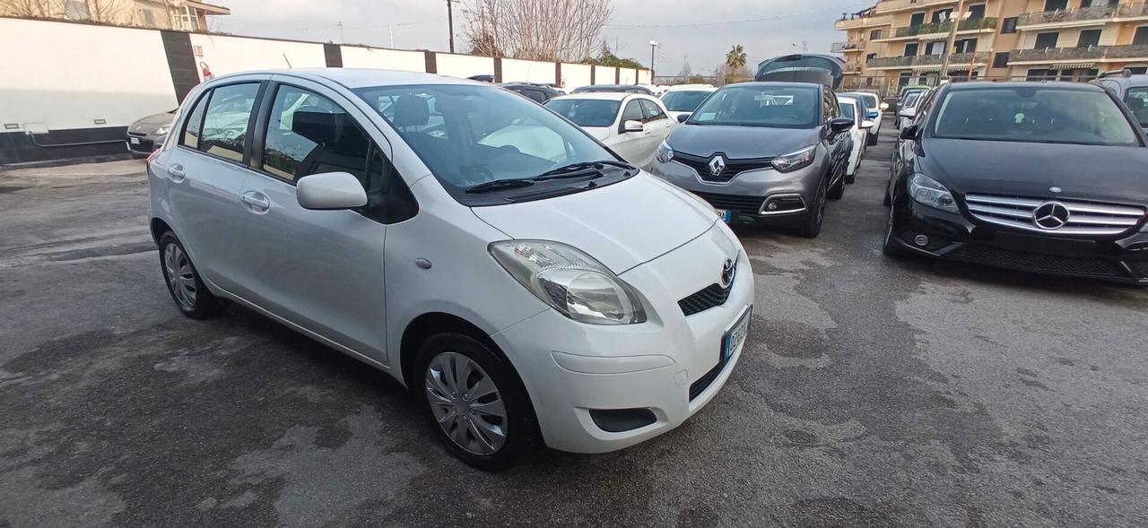 Toyota Yaris 1.0 - 1 PROPRIETARIO