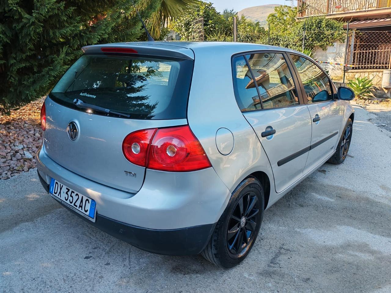 Volkswagen Golf 1.9 TDI DPF 5p. Comfort. BlueMot.