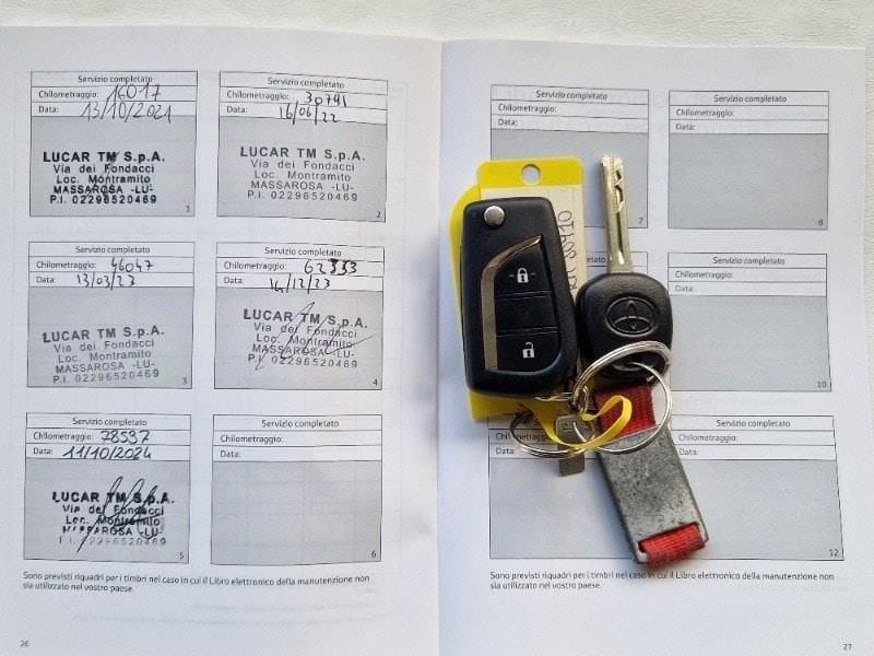 Toyota Yaris 4ª serie 1.5 Hybrid 5 porte Active