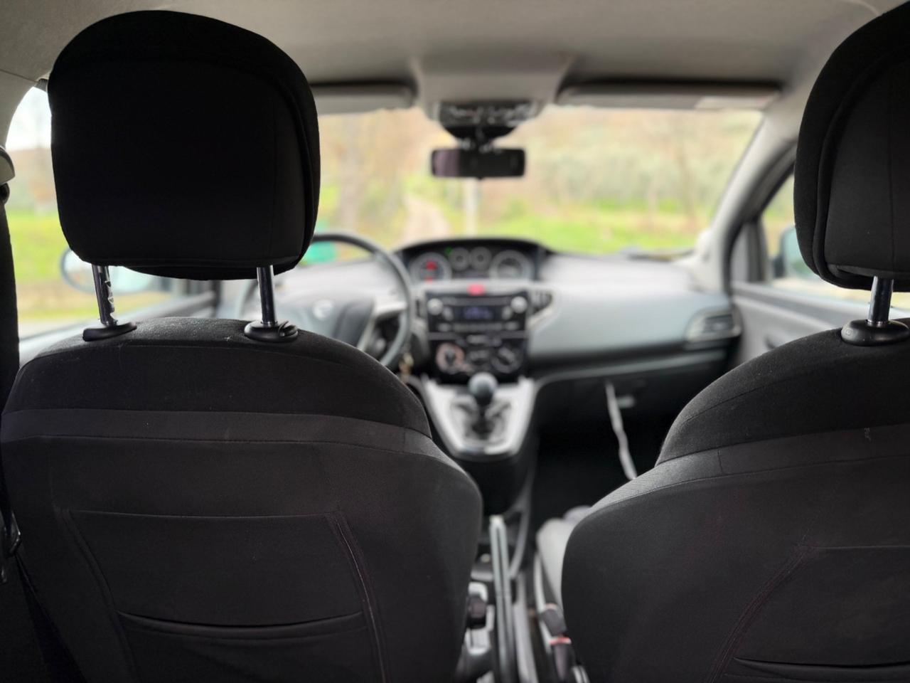 Lancia Ypsilon 1.2 69 CV 5 porte GPL Ecochic Gold