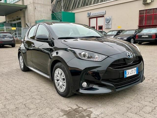Toyota Yaris 1.5 Hybrid 5 porte Business km 28.000 Prezzo vero!!!!!