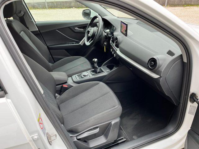 AUDI Q2 1.0 TFSI Business