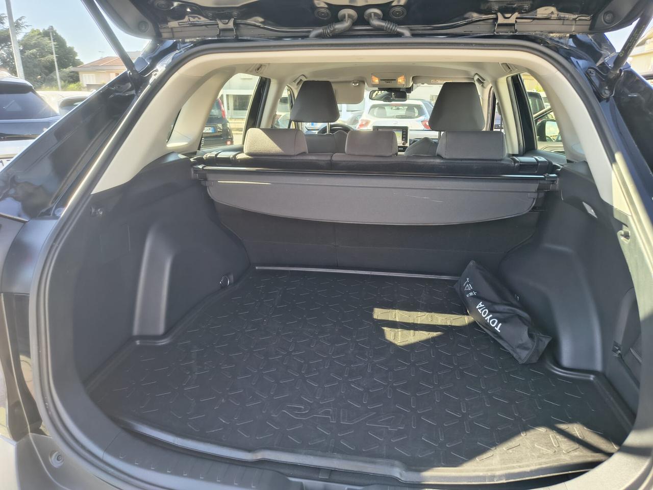 Toyota RAV 4 2.5 HV-HYBRID AWD -4X4 + GANCIO TRAINO *PREZZO REALE*