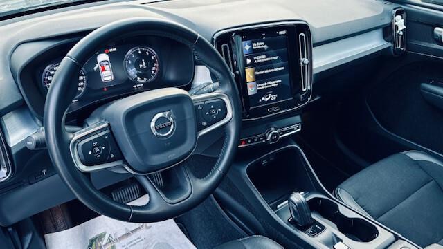 Volvo XC40 T4 AWD Geartronic Momentum