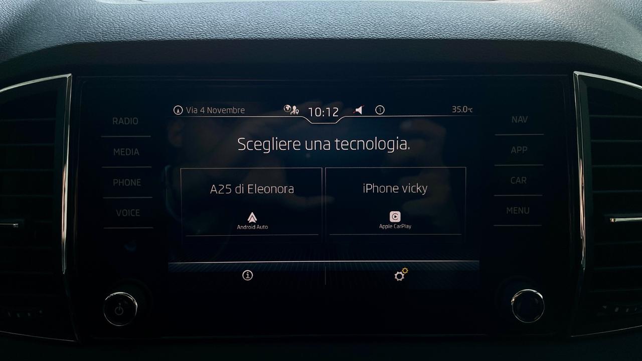 SKODA KAROQ 2.0 EVO TDI DSG 115 CV - FULL LED, VIRTUAL COCKPIT, NEOPATENTATI