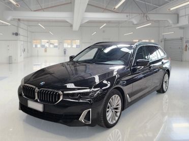 BMW 518 MH48V Luxury Touring Auto