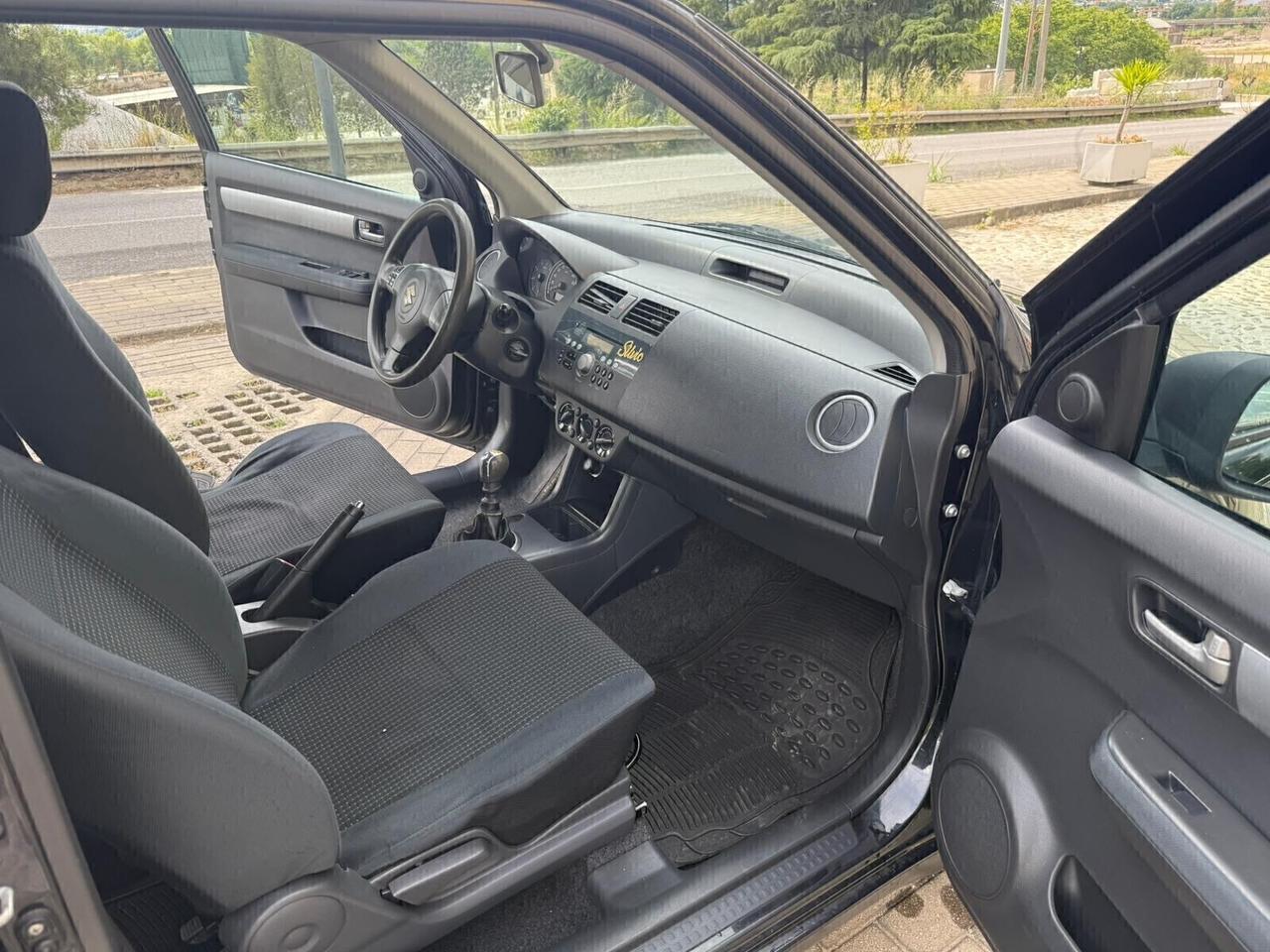 Suzuki Swift 1.3 DDiS 3p. GL