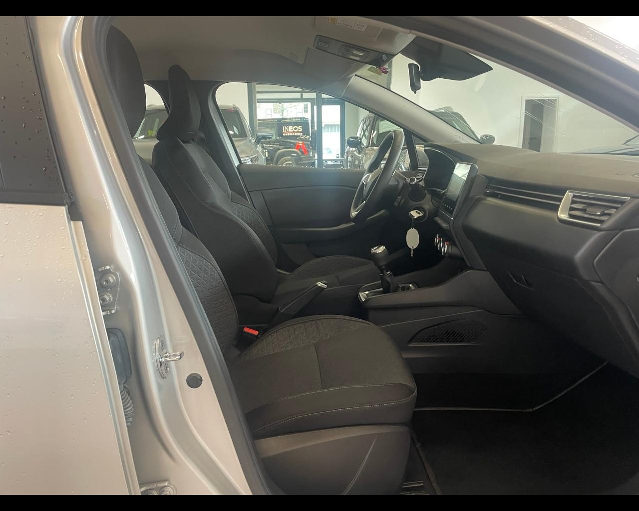 RENAULT Clio 5ª serie - Clio TCe 12V 100 CV 5 porte Intens