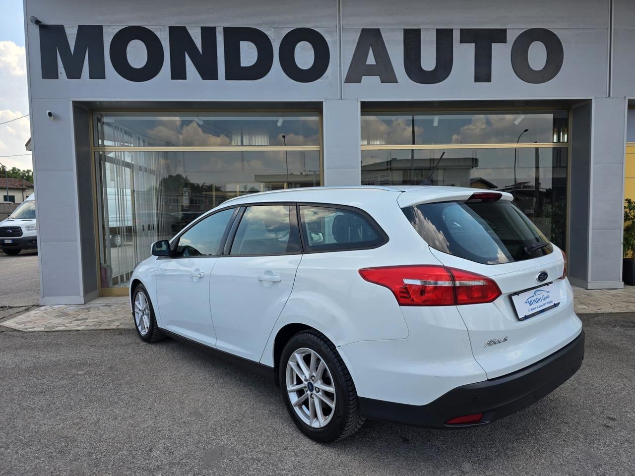 Ford Focus 1.5 TDCi 120 CV SW Titanium AUTOCARRO 4 POSTI