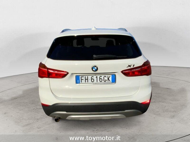 BMW X1 (F48) sDrive18d xLine