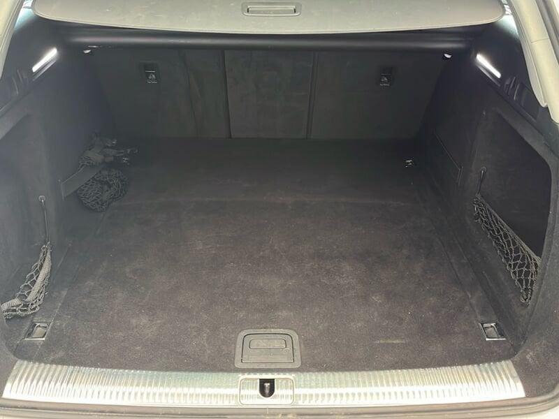 Audi A4 2.0 30 TDI BUSINESS S TRONIC