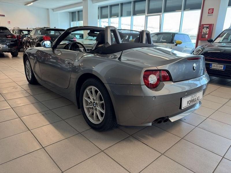 BMW Z4 Z4 2.2i cat Roadster