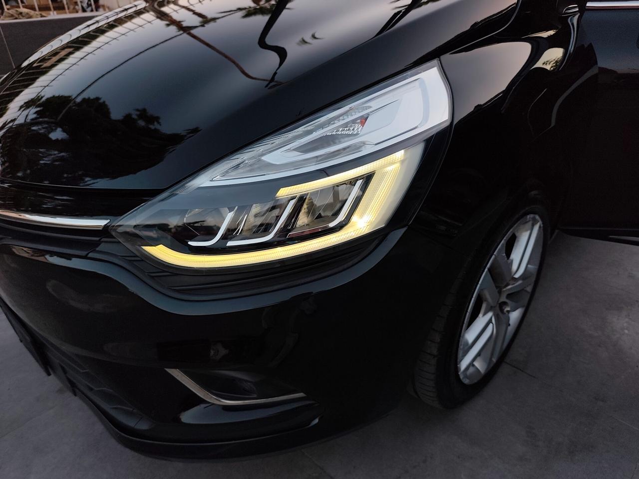Renault Clio 1.5 dCi 90cv NAVIGATORE