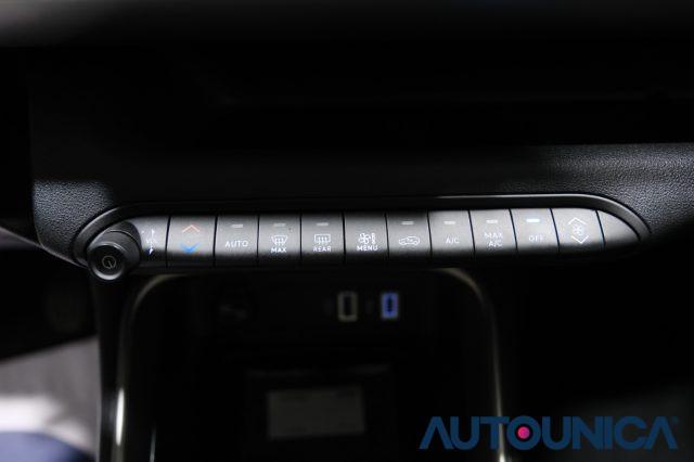 JEEP Avenger 1.2 TURBO 100 CV LONGITUDE FARI LED NEOPATENTATI