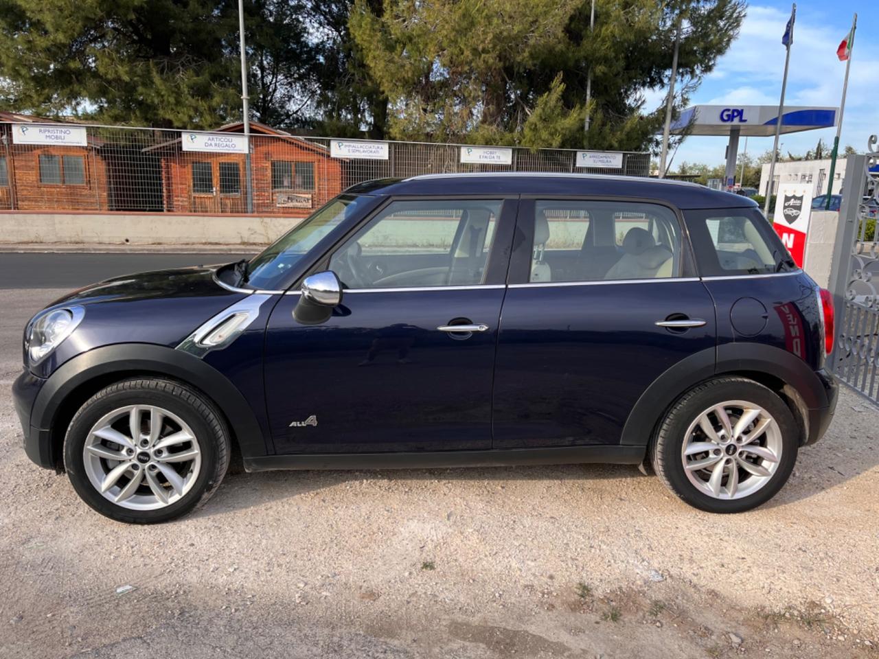Mini Cooper Countryman 1.6 D ALL4